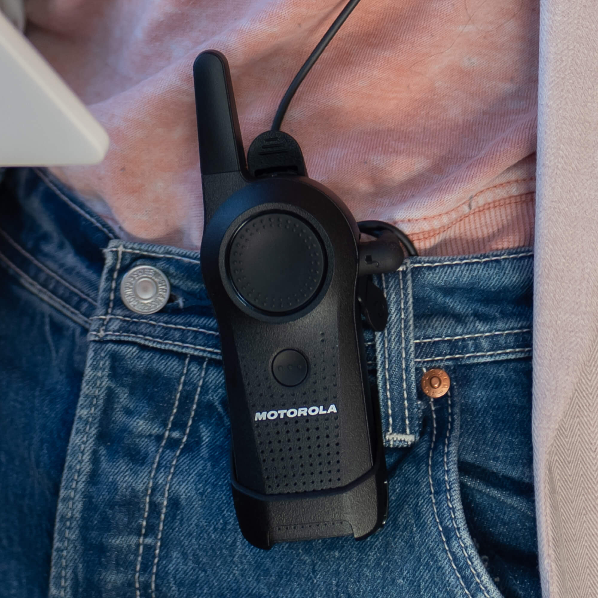 Motorola Solutions DLR110 Curve Wi-Fi Enhanced Two-Way Radio