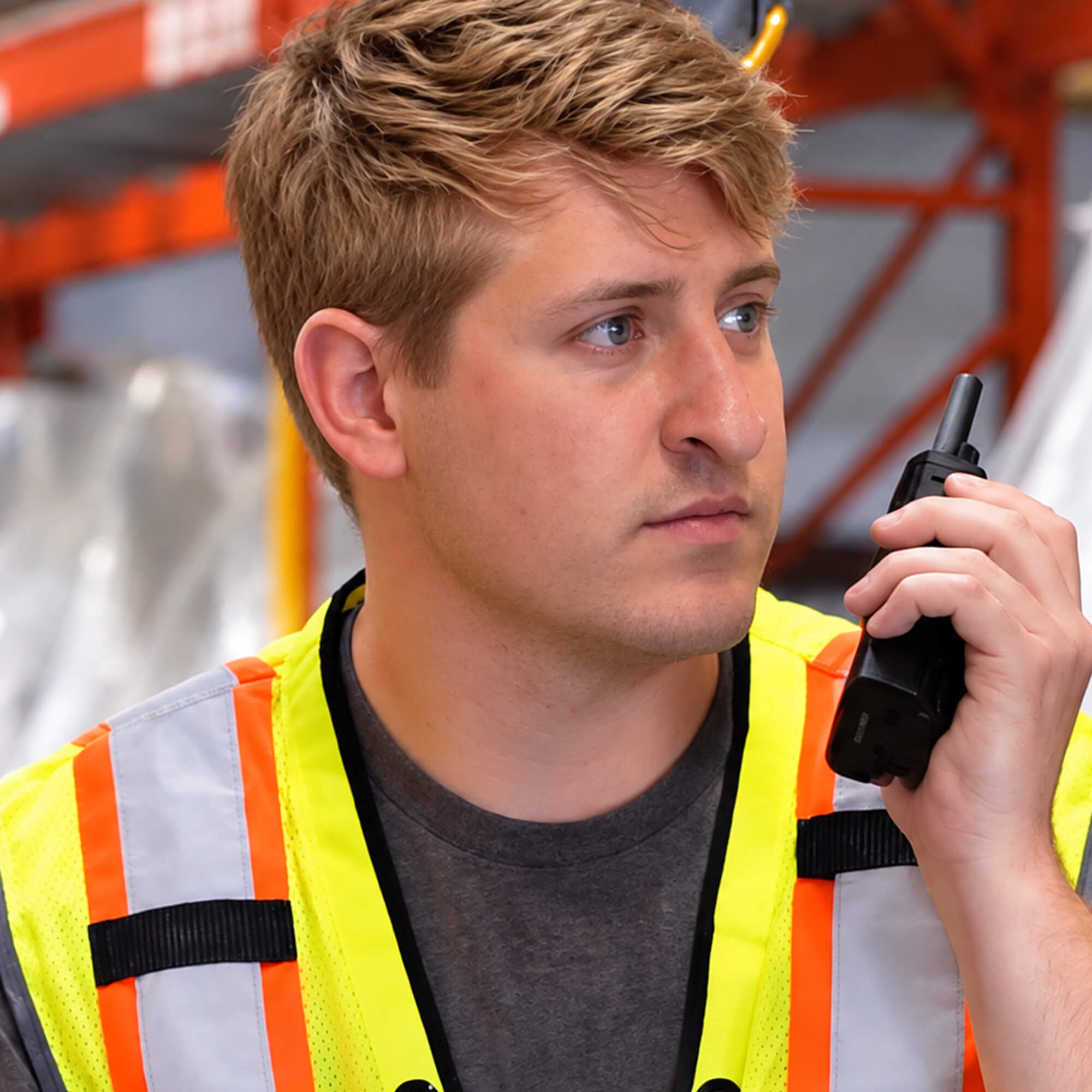 Motorola Solutions RMU2080 RM Series portable UHF two-way radio with eight-channel communication, push-to-talk functionality, rugged design, and reliable team connectivity for construction, manufacturing, security, retail, and business operations