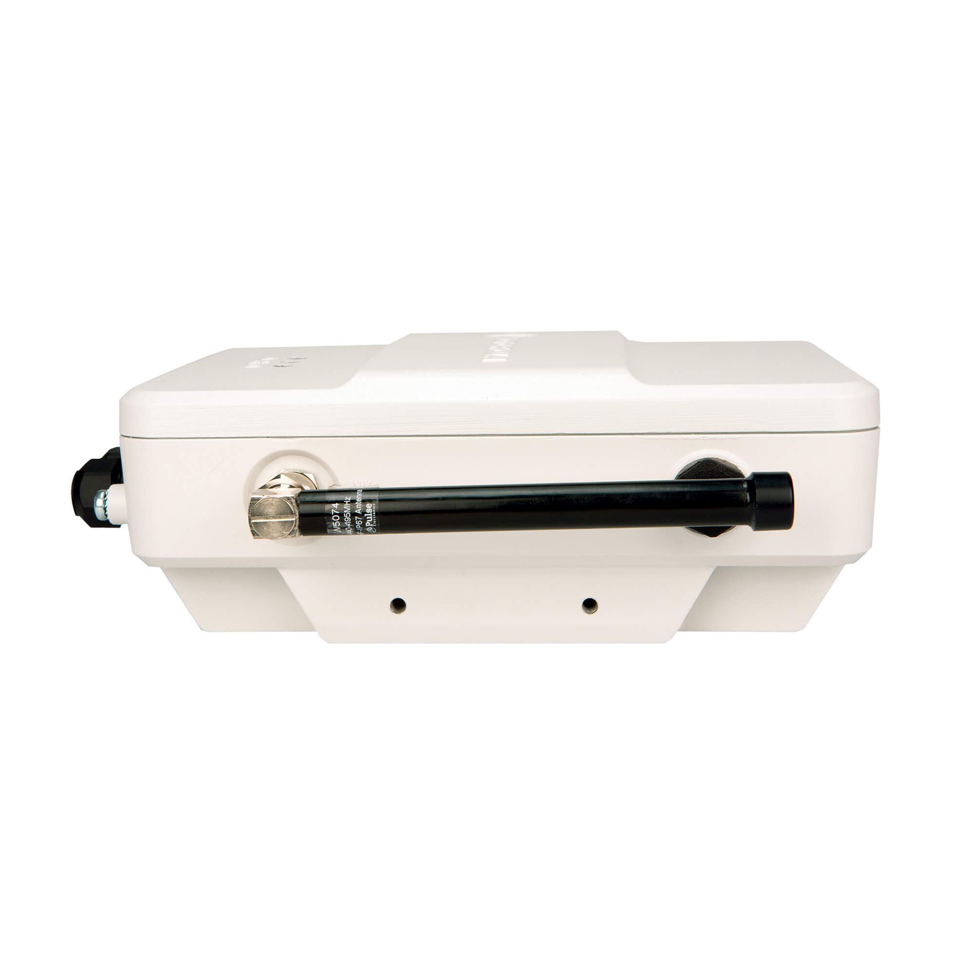Motorola Solutions MOTOTRBO SLR 1000 digital two-way radio repeater with compact weatherproof design, extended radio coverage, and reliable communication for manufacturing, construction, security, and industrial operations