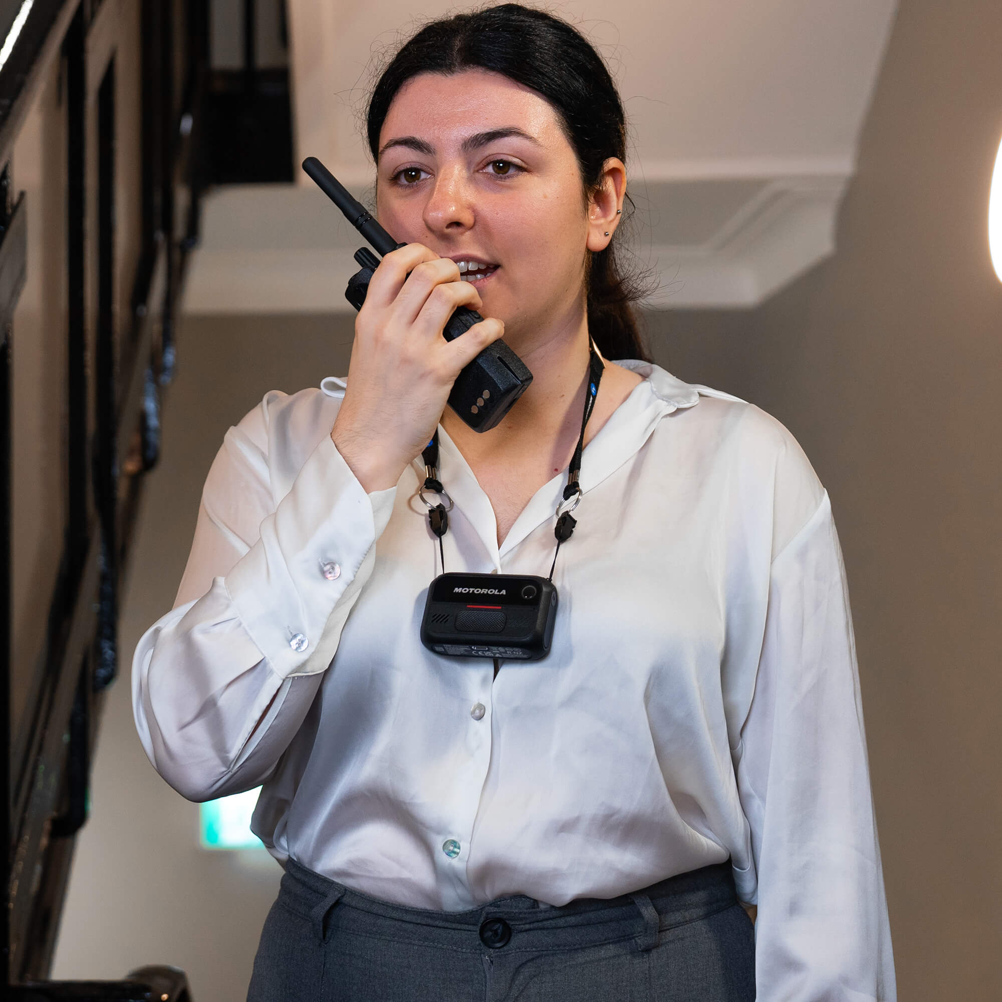 Motorola Solutions V200 wearable body camera with high-definition video recording, compact lightweight design, and reliable incident documentation for retail, hospitality, healthcare, security, and business operations